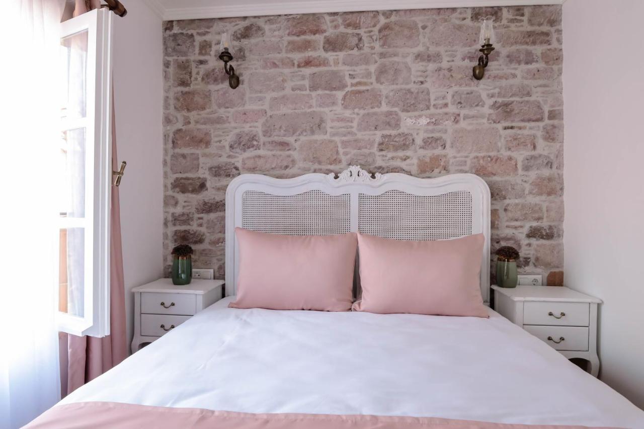 Baris Otel Cunda Ayvalı Εξωτερικό φωτογραφία